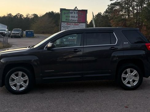 Used 2015 GMC Terrain SLE image 4