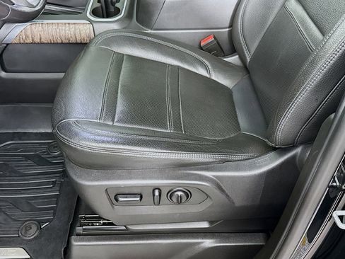 Used 2021 GMC Sierra 1500 Denali w/ Denali Ultimate Package image 13