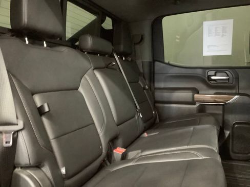 Used 2020 Chevrolet Silverado 1500 LT Trail Boss AWD/4WD image 34