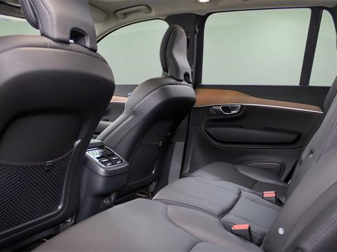 Certified 2025 Volvo XC90 B5 Plus image 11