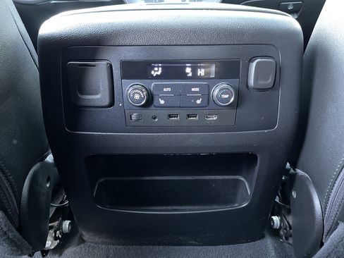 Used 2020 Chevrolet Tahoe Premier image 44