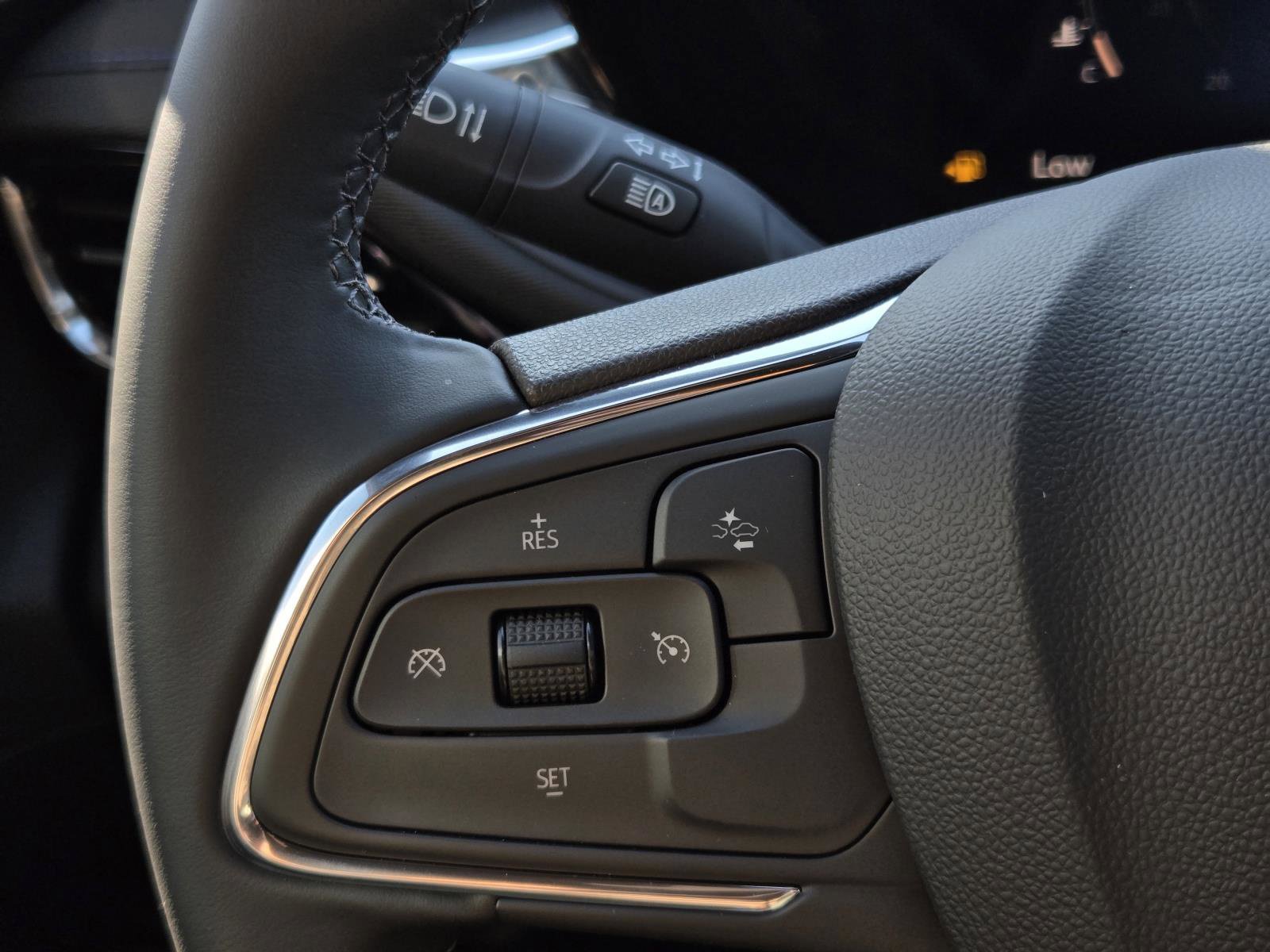New 2026 Buick Envista Sport Touring FWD image 11