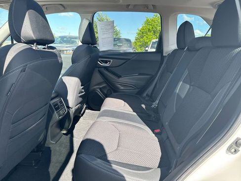 Used 2024 Subaru Forester Premium AWD/4WD image 23