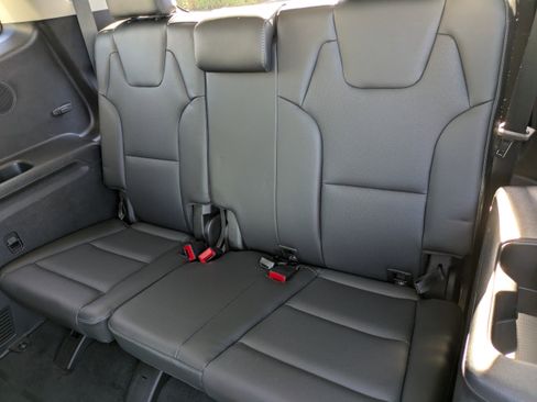 Used 2023 Kia Telluride SX image 19