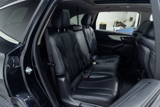 Used 2023 Acura MDX w/ Technology Package AWD/4WD image 25