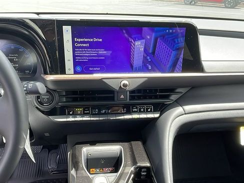 New 2026 Toyota Crown Signia AWD/4WD image 16