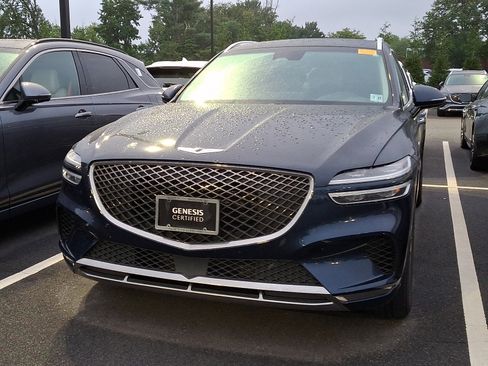 Used 2022 Genesis GV70 2.5T AWD/4WD image 4