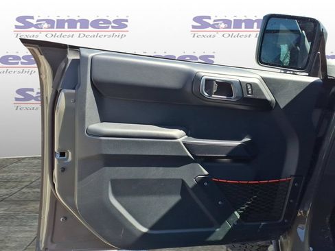 New 2026 Ford Bronco Raptor AWD/4WD image 9