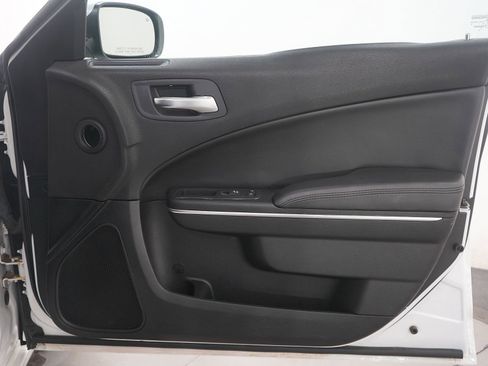 Used 2017 Dodge Charger Police w/ Convenience Group I image 9