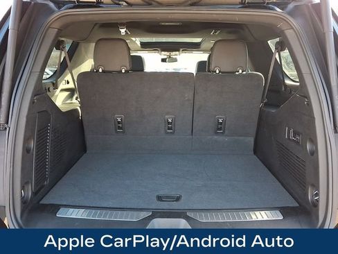 Used 2022 GMC Yukon XL AT4 image 31