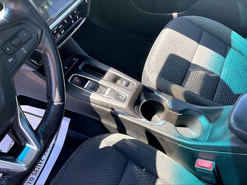 Used 2022 Chevrolet Bolt LT FWD image 16