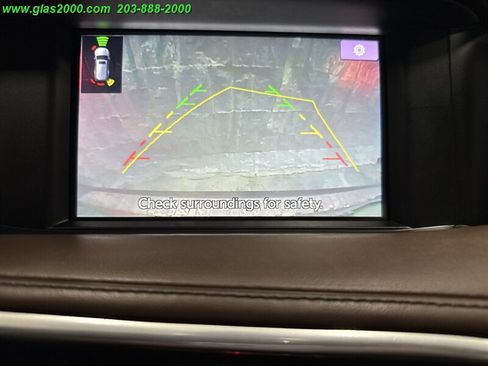 Used 2017 INFINITI QX30 Premium w/ Navigation Package image 17