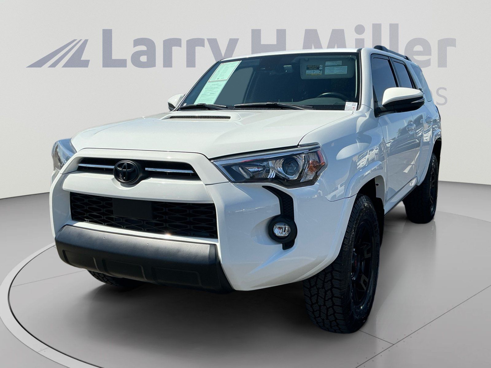 Used 2024 Toyota 4Runner TRD Off-Road Premium w/ Moonroof Package AWD/4WD image 1