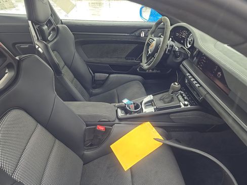 Used 2025 Porsche 911 GT3 RS w/ Weissach Package RWD image 5