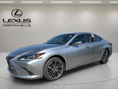 Certified 2025 Lexus ES 300h w/ Premium Package