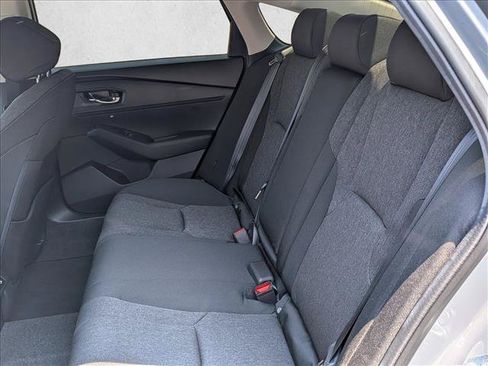 Used 2025 Honda Accord SE image 18