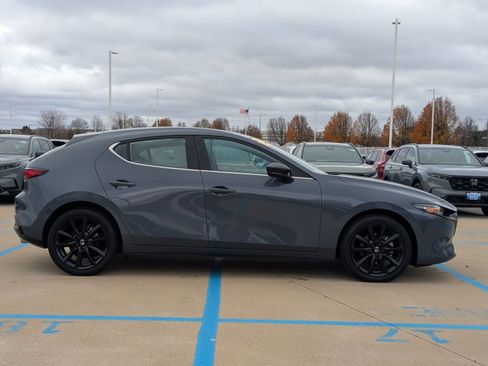 Used 2023 MAZDA MAZDA3 s image 5