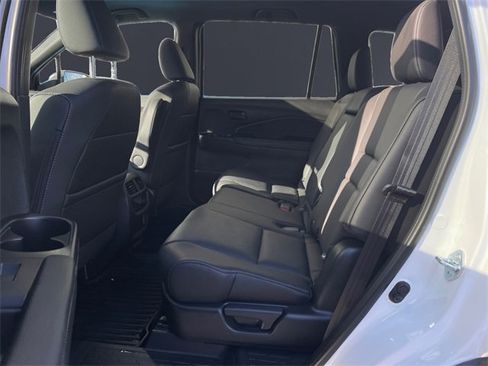 Certified 2022 Honda Passport EX-L image 13