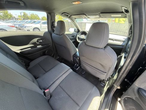 Used 2021 Honda HR-V Sport image 13