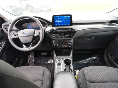 Used 2024 Ford Escape Active AWD/4WD image 28