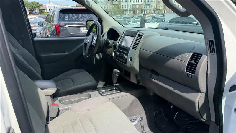 Used 2019 Nissan Frontier S RWD image 7