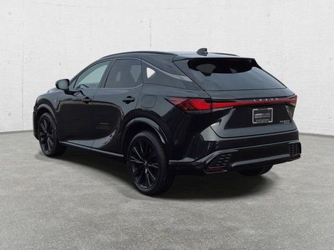 Used 2023 Lexus RX 500h F Sport image 7