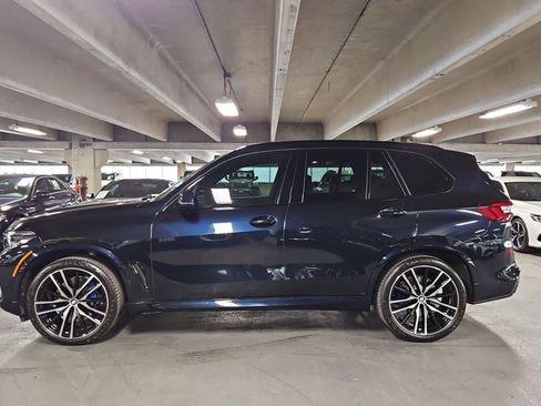 Used 2022 BMW X5 sDrive40i w/ M Sport Package RWD image 9