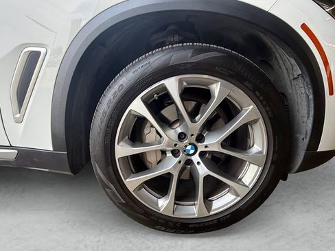 Used 2023 BMW X5 sDrive40i w/ Luxury Seating Package RWD image 23