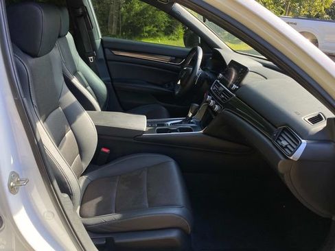 Used 2020 Honda Accord Sport image 34