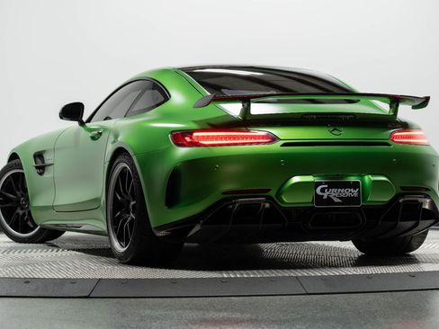 Used 2018 Mercedes-Benz AMG GT R image 33