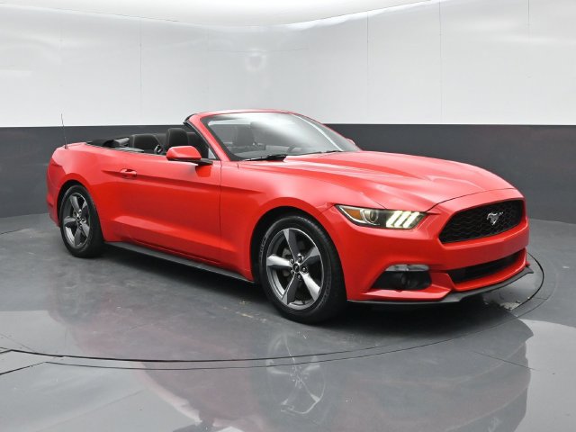 Used 2017 Ford Mustang Convertible w/ Equipment Group 051A RWD image 2