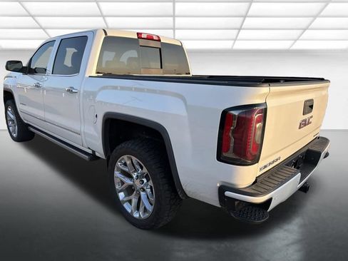 Used 2017 GMC Sierra 1500 Denali w/ Denali Ultimate Package AWD/4WD image 4