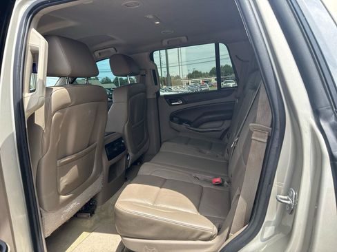 Used 2015 Chevrolet Tahoe LT RWD image 16
