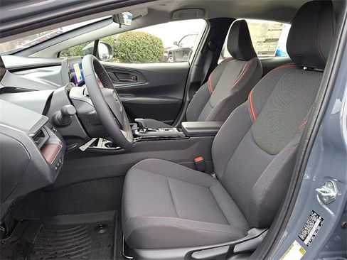 New 2026 Toyota Prius Plug-In Hybrid image 6