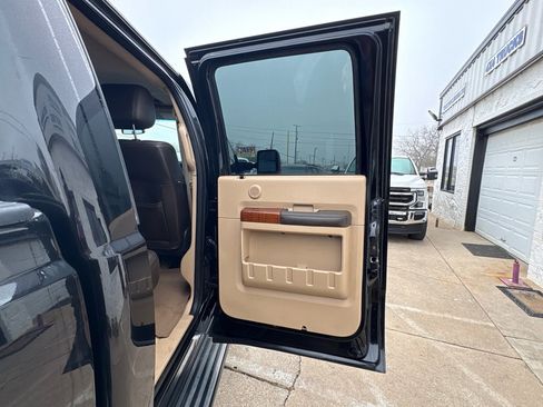 Used 2015 Ford F250 King Ranch w/ FX4 Off-Road Package image 13