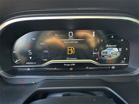 Used 2023 GMC Yukon XL SLE image 20