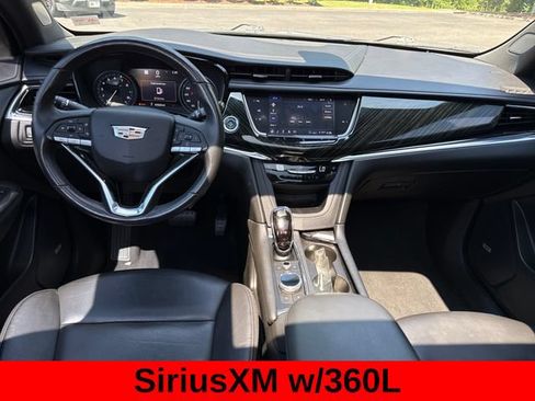 Used 2020 Cadillac XT6 Premium Luxury FWD image 25