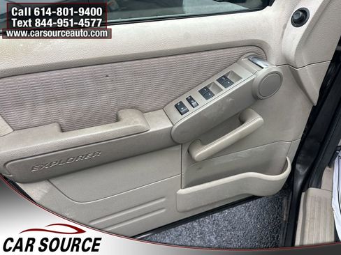 Used 2007 Ford Explorer Sport Trac XLT image 11