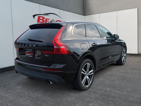 Used 2018 Volvo XC60 T6 Momentum w/ Convenience Package AWD/4WD image 13