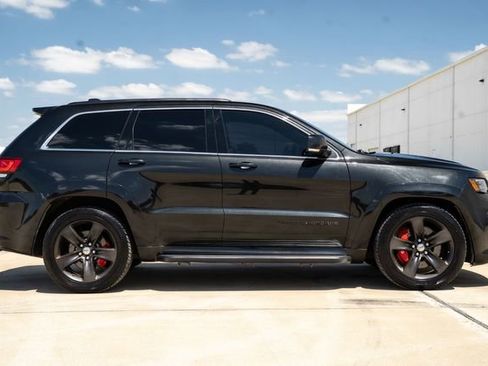 Used 2015 Jeep Grand Cherokee SRT w/ Quick Order Package 26J AWD/4WD image 5