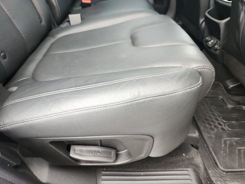 Used 2020 Hyundai Santa Fe Limited AWD/4WD image 31