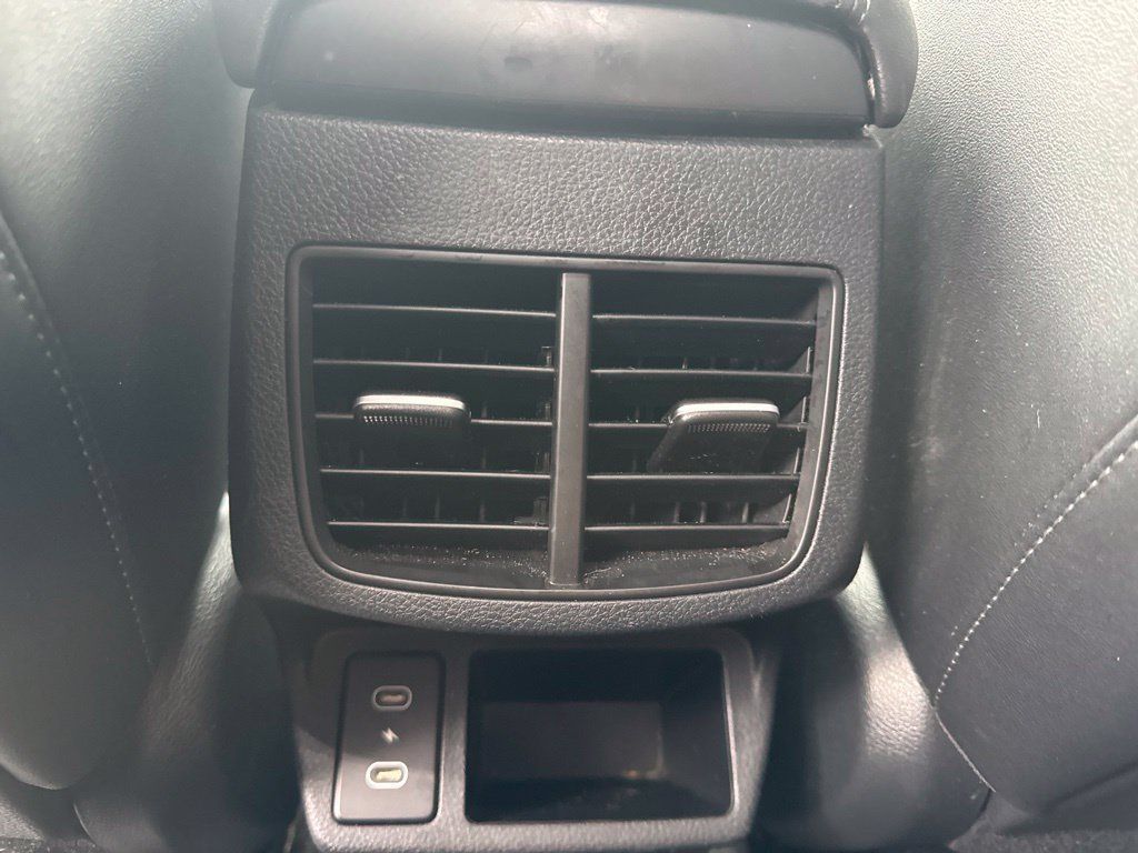 Used 2025 Kia Seltos EX w/ EX Sunroof Package FWD image 24