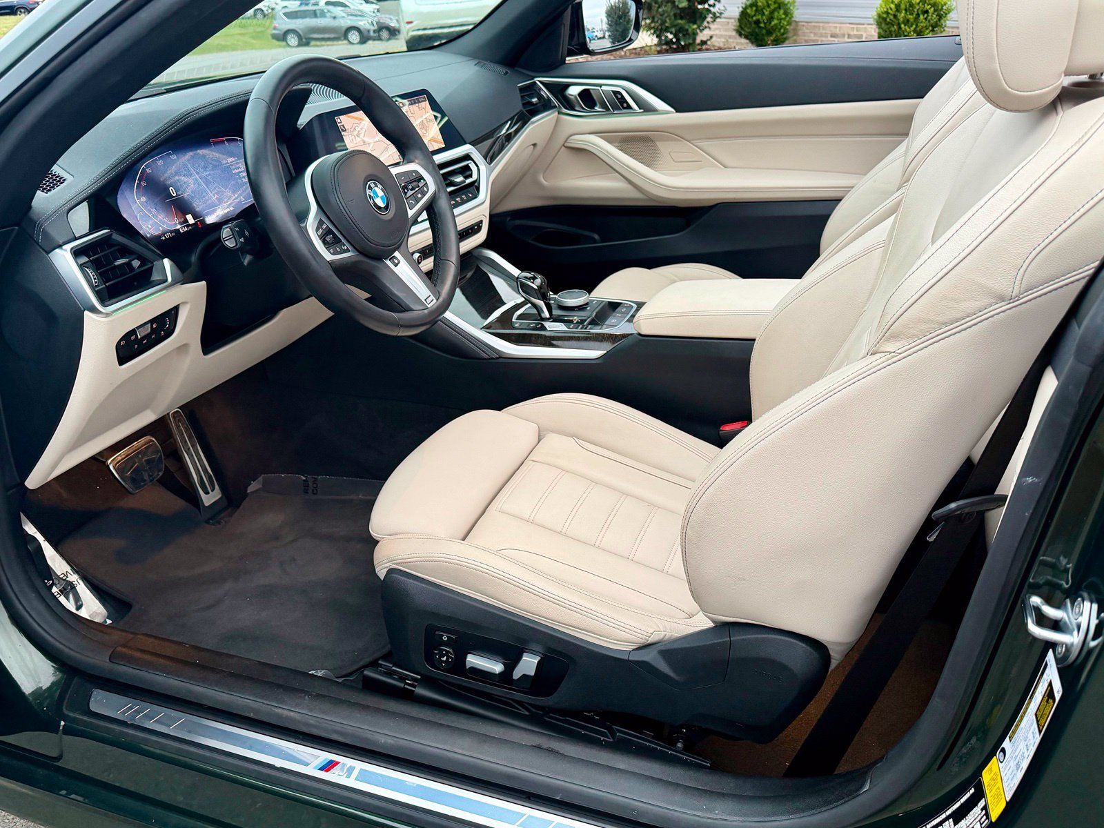 Used 2022 BMW 430i Convertible w/ M Sport Package RWD image 28