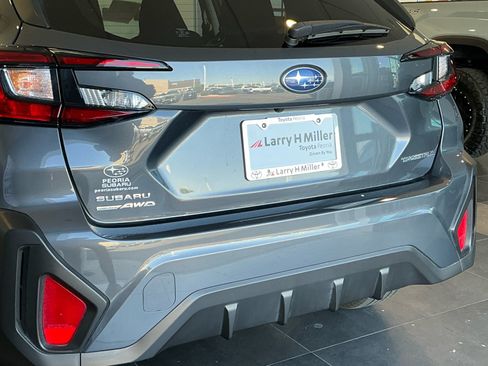 Used 2025 Subaru Crosstrek 2.0i Premium AWD/4WD image 24