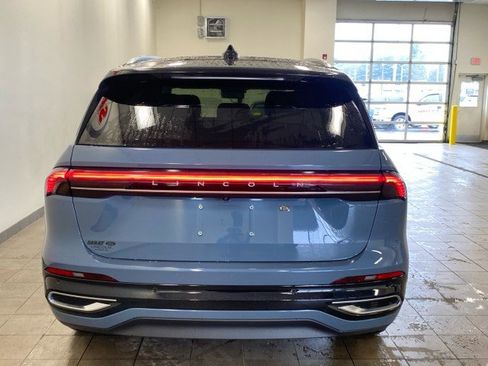 New 2026 Lincoln Nautilus Reserve image 6