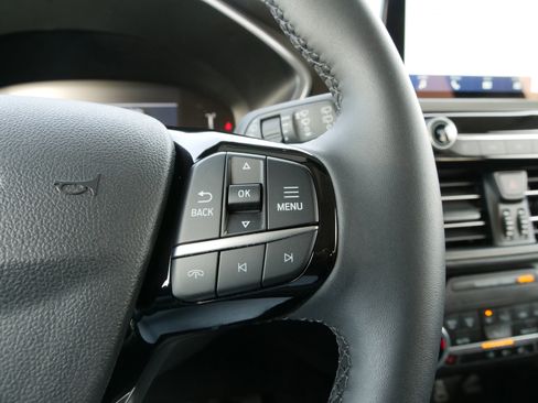 Used 2024 Ford Escape Active w/ Cold Weather Package image 23