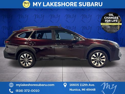 Certified 2024 Subaru Outback Limited AWD/4WD image 12