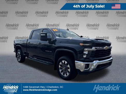 Used 2024 Chevrolet Silverado 2500 LT w/ All Star Edition AWD/4WD image 1