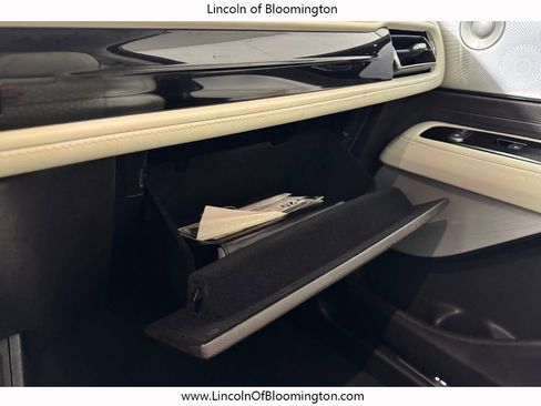 Certified 2020 Lincoln Aviator Black Label w/ Dynamic Handling Package image 43