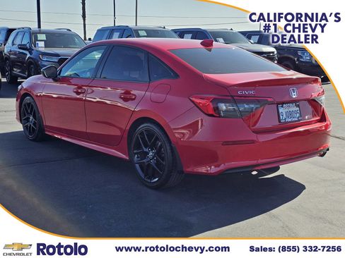 Used 2024 Honda Civic Sport image 5